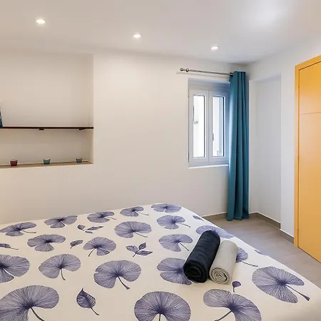 Elegant T2 Climatise Vieux Garibaldi *